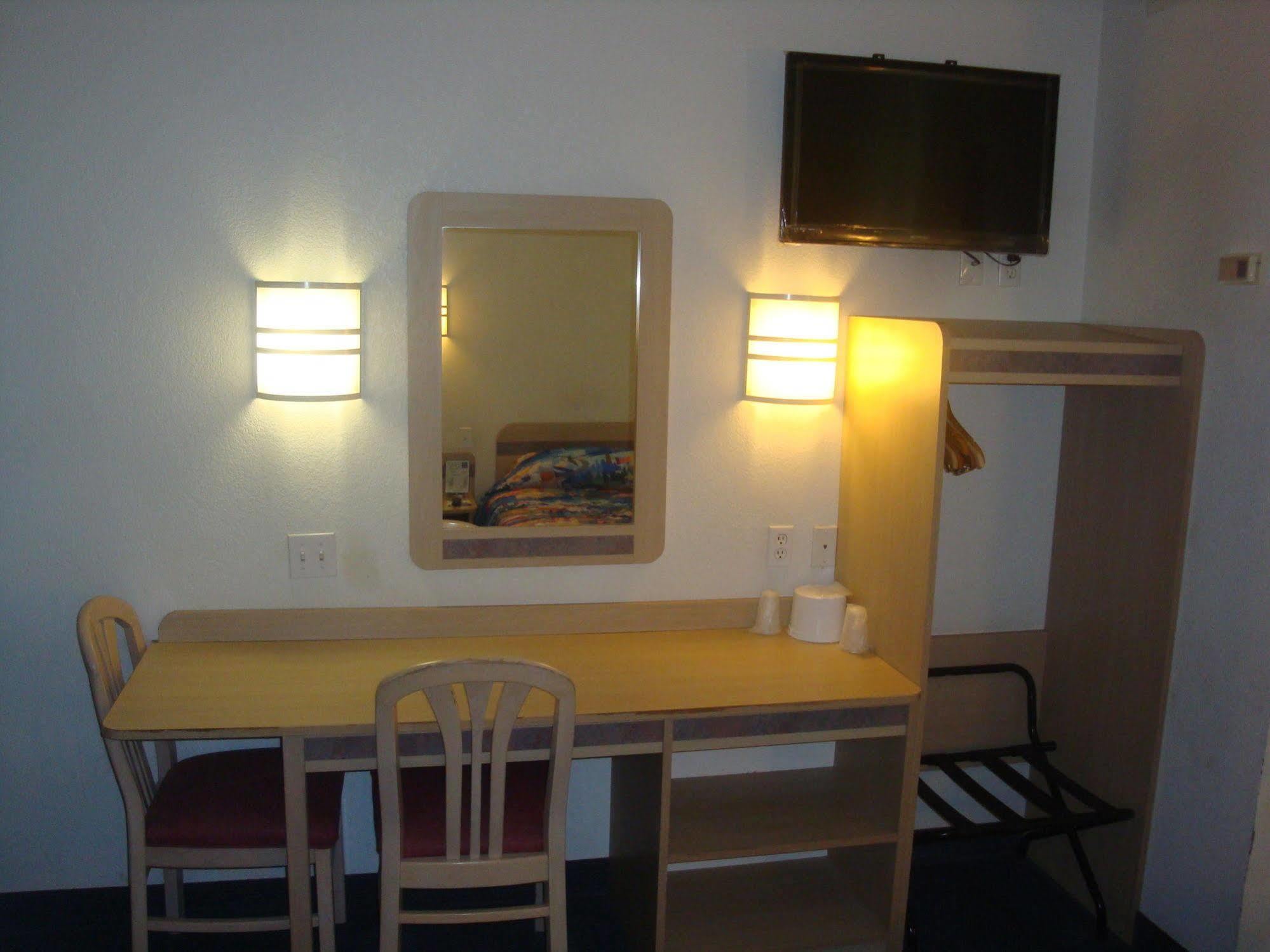 Lakeside Inn Lake Havasu City Εξωτερικό φωτογραφία